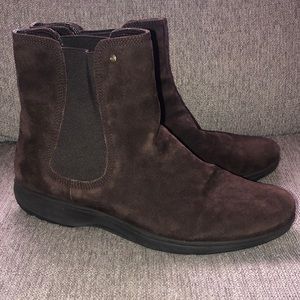EUC Suede Rockport Boots